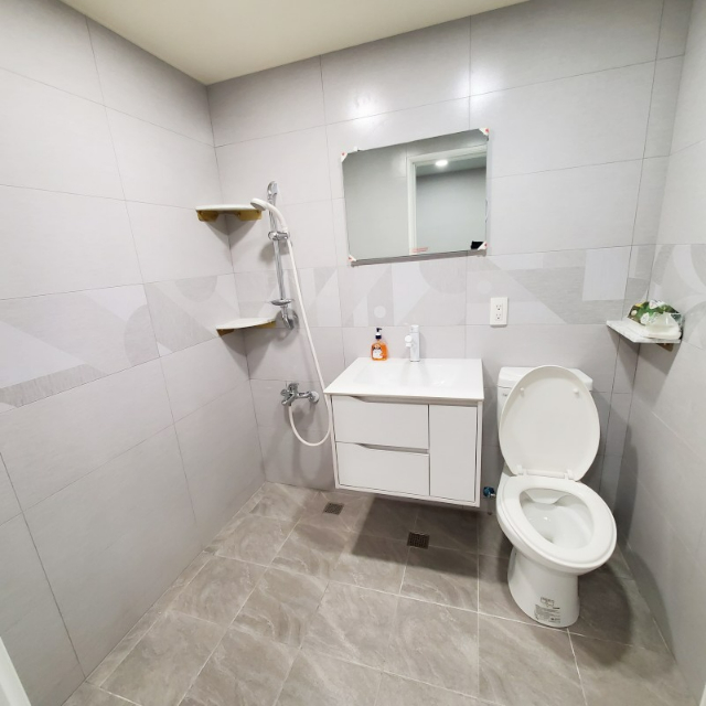 晴光市場精緻華廈