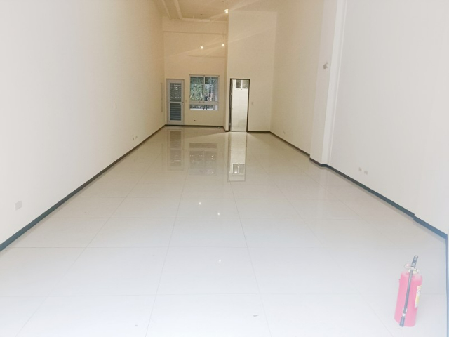 忠孝詠吉金店面